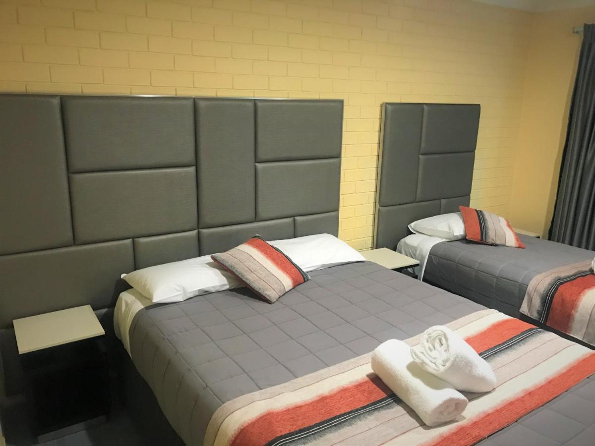 Toukley Motor Inn Екстер'єр фото