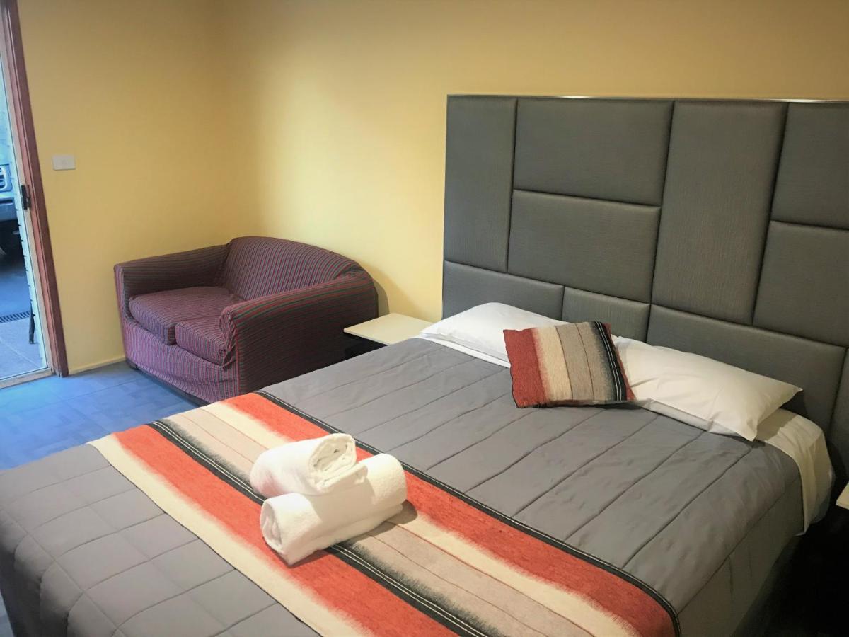 Toukley Motor Inn Екстер'єр фото